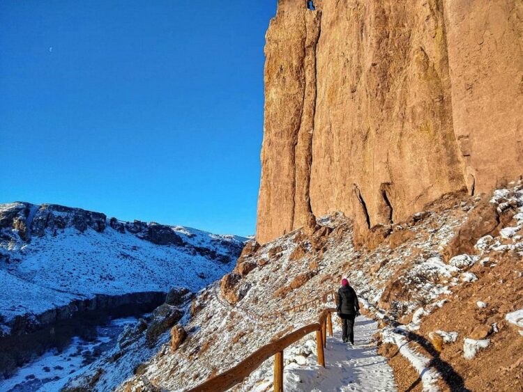 Arqueólogos y una nueva campaña de investigación en Cueva de las Manos