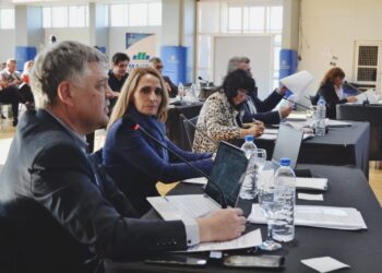 Diputado Oliva: “A un mes del acampe de las familias en El Chaltén, la comunidad sigue esperando una respuesta de las autoridades”