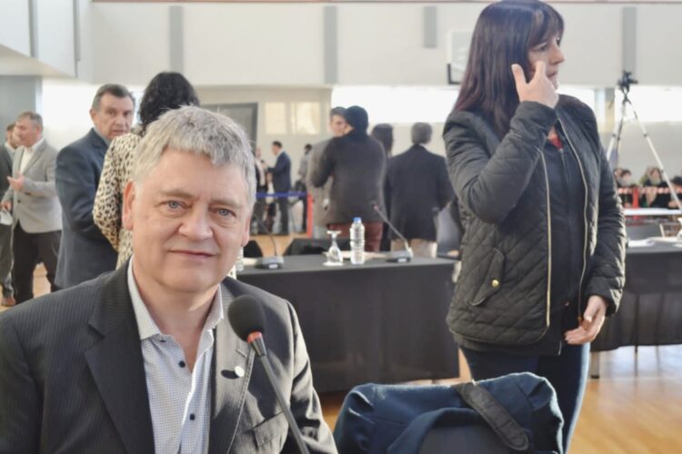 Diputado Oliva: “El Consejo de Educación no debe minimizar el problema del bullying en las escuelas de Santa Cruz”