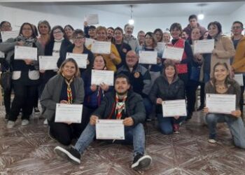 Protección Civil capacitó a vecinos y vecinas de Pico Truncado en primeros auxilios