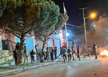 Puerto Deseado: Denunció que policías, entre ellos dos mujeres, intentaron violarlo