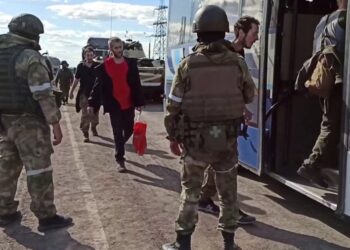 Rusia afirmó que 959 combatientes ucranianos se rindieron en Mariupol