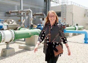 Santa Cruz: la principal productora de oro y plata de Argentina presenta su potencial minero en Canadá.