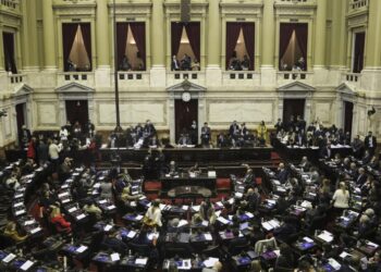Diputados debate el proyecto de alivio fiscal para monotributistas y autónomos