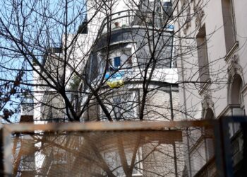 El gobierno porteño dispuso un vallado perimetral en la casa de la Vicepresidenta