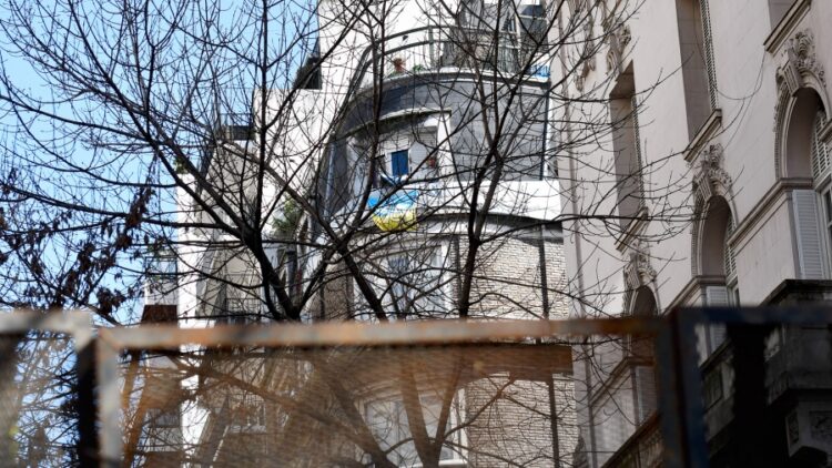 El gobierno porteño dispuso un vallado perimetral en la casa de la Vicepresidenta