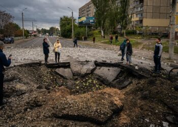 UCRANIA: Suenan las sirenas de alerta aérea y suben a 19 los muertos por los bombardeos rusos