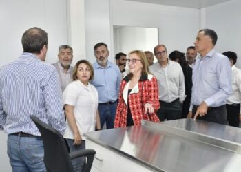 Autoridades Provinciales recorrieron la obra del Hospital Modular en Pico Truncado