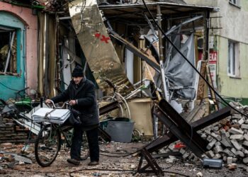 Un grupo paramilitar ruso anunció que controla la estratégica ciudad de Soledar