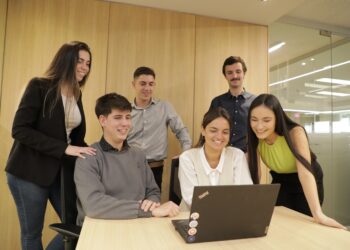 Pan American Energy incorpora Jóvenes Profesionales