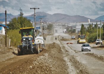 EL CALAFATE: “Vamos a realizar más de 10.000 m2 de asfalto  en la Av. Cepernic”