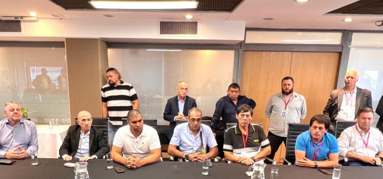 A DÍAS DE CERRAR LA PARITARIA MÁS IMPORTANTE DE LA HISTORIA, CLAUDIO VIDAL VUELVE A DISCUTIR AUMENTOS CON LAS CÁMARAS EMPRESARIALES