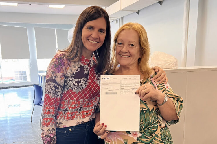 RAVERTA SUPERVISÓ EL PRIMER DÍA DE ATENCIÓN A JUBILADOS CON PLAN DE PAGO DE DEUDA PREVISIONAL