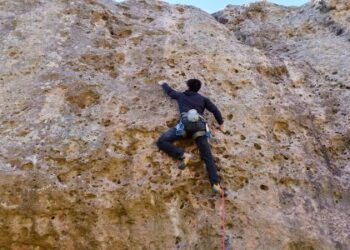 Puerto Deseado: Un paraíso espiritual y deportivo donde la naturaleza lo brinda todo