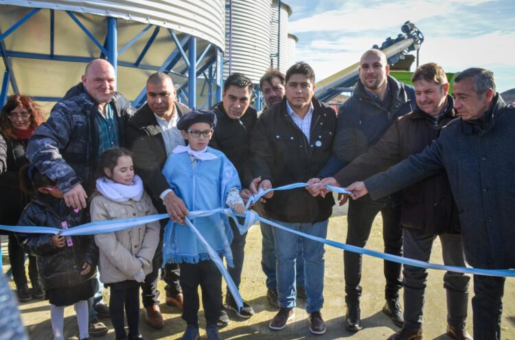 Claudio Vidal inauguró el campo de feedlot más importante de la Patagonia, y anunció nuevos proyectos “hacia la soberanía alimentaria de la provincia”