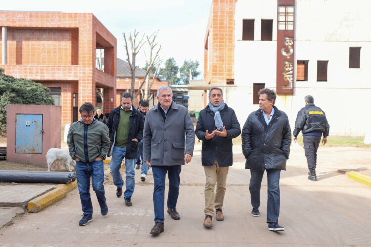 COSTA JUNTO A MORALES: “APOSTAMOS A LA INDUSTRIA PARA CREAR EMPLEO EN TODO EL PAÍS»