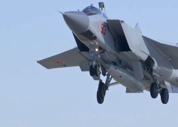 Rusia. Atacan con armas de largo alcance un aeródromo cerca de Kiev