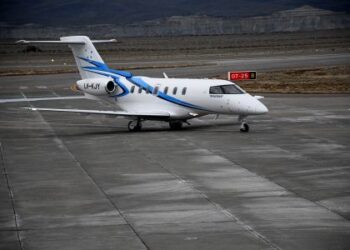 Hoy el avión sanitario “La Cruz del Sur” realizó la primera aéro evacuación a Buenos Aires