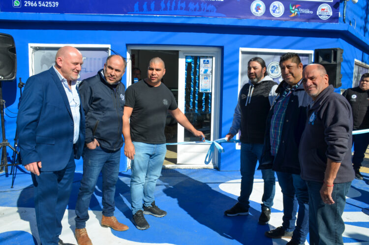 GUENCHENEN INAUGURÓ “PROVEEDURIA EXPRESS” EN RÍO GALLEGOS