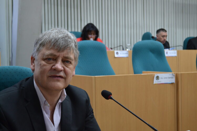 “La eliminación del Aporte Solidario que logramos hoy es un acto de justicia con tres mil jubilados”