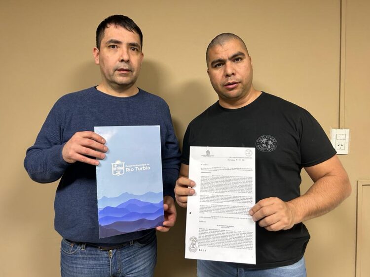 Guenchenen firmó la adquisición de terrenos para la nueva sede de SIPGER y la Mutual en Río Turbio