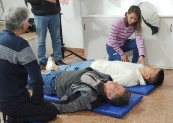 LAGO POSADAS: RCP Para el personal de la Comisión de Fomento.