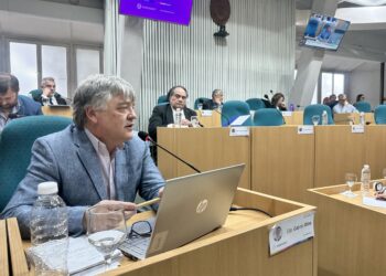 Diputado Oliva: “La gobernadora designó una importante cantidad de altos funcionarios luego de perder las elecciones de agosto”