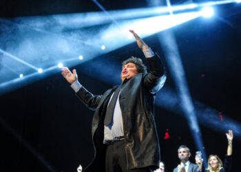 Desde el entorno de Milei piden «cortar relaciones con el Vaticano»