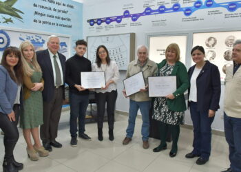 Santa Cruz: Entrega de reconocimientos a Diputados Mandato Cumplido