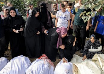 Ya son más de 9.000 los palestinos muertos por los ataques de Israel en Gaza