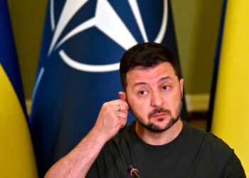 Kiev acusó a Rusia de ataques y anunció la destrucción de un barco en Crimea