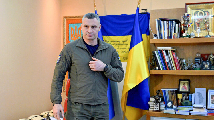 Ucrania. “Huele a autoritarismo”: Alcalde de Kiev arremete contra Zelenski