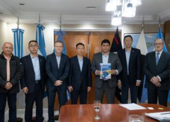 Represas: Gezhouba pidió una gestión del gobernador Vidal