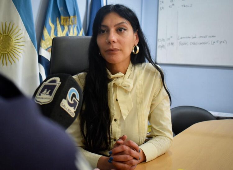 Rio Gallegos: Los municipales aún no cobran los sueldos de Diciembre ¿Qué opina la secretaria de gobierno del municipio?