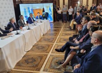 Vidal: “La Argentina necesita diálogo, respeto y trabajo”