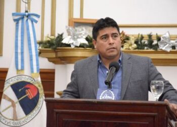 Vidal: “Le pido al presidente que llame al diálogo”