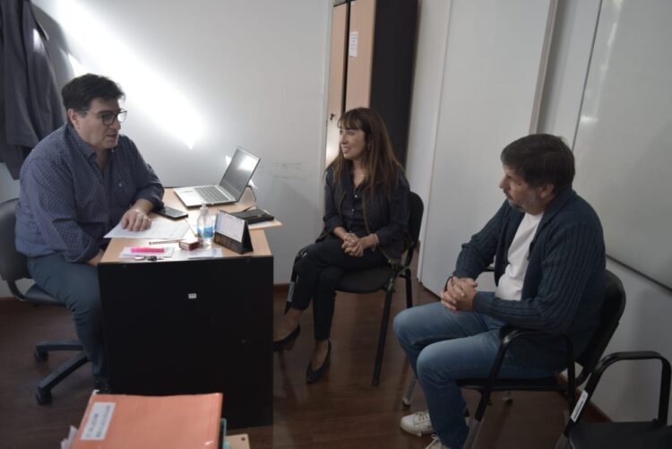 REUNIÓN POR LA CAJA DE SERVICIO SOCIALES