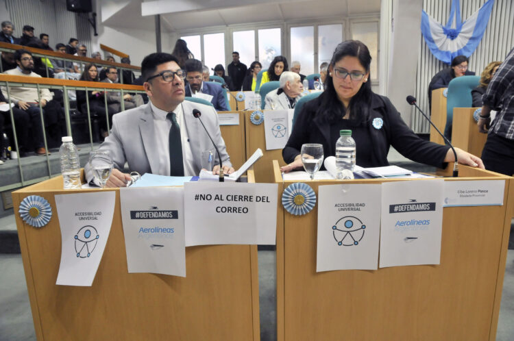 PONCE: “Con los retiros voluntarios volvemos a la época de Macri”