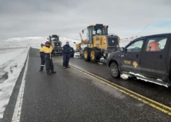 Intensos trabajos de Vialidad provincial en las rutas de Santa Cruz