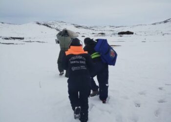 El Comité de Operaciones de Emergencia concretó nuevo operativo de asistencia a trabajadores de dos estancias de Gregores