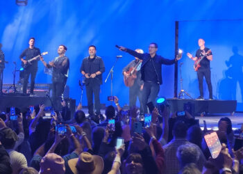 LOS NOCHEROS JUNTO A JORGE ROJAS EN JESÚS MARÍA