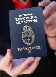 Nuevo trámite para gestionar el pasaporte y la autorización de viaje para menores