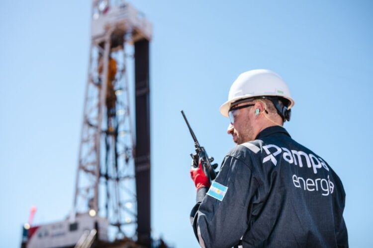 PAMPA ENERGÍA INVERTIRÁ US$ 1.000 MILLONES DESTINADO AL DESARROLLO DE RINCÓN DE ARANDA