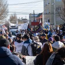La semana inicia sin paros, pero ADOSAC va al congreso este lunes