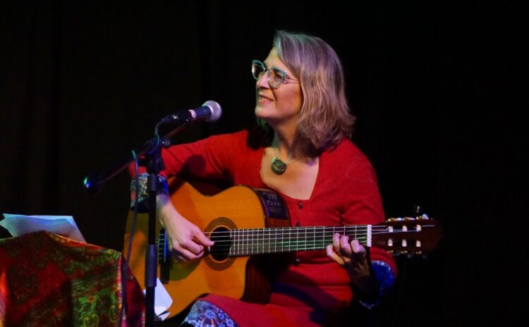 GABRIELA CAREL CONTINUA CON SU PROGRAMA MUJER PATAGONIA