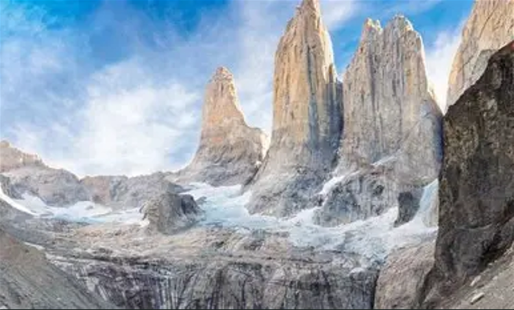 Tragedia en Torres del Paine: aumentan a cinco los fallecidos