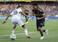 Boca venció a Deportivo Riestra y arrancó el torneo con el pie derecho