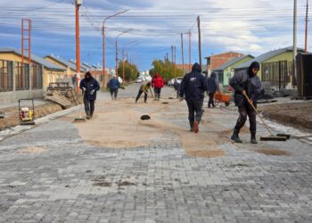 Pico Truncado: Con planificación, inversión y transparencia, el Municipio supera las 50 cuadras intervenidas y avanza sobre calle Mitre