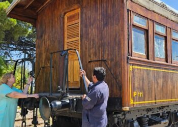 JARAMILLO: Se continúa con los trabajos de recuperación del vagón comedor P.111