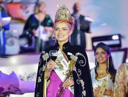 La Fiesta de la Vendimia tuvo un impactante show central y eligieron a la reina